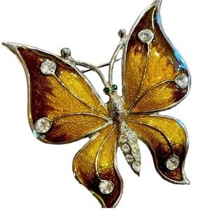Vintage gold Butterfly brooch pin